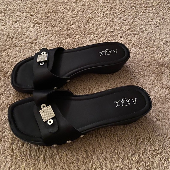 Sugar Shoes - 🌸2/$15 Bling slides